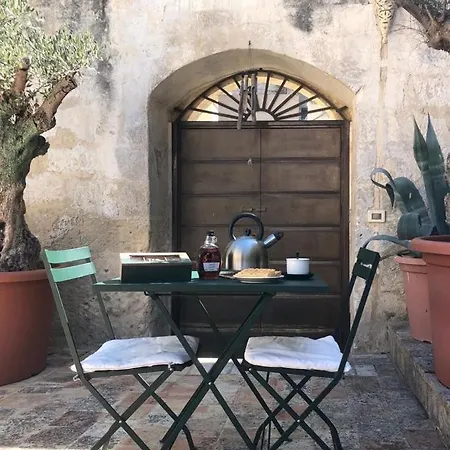 Casa Grotta Le Terrazze Matera